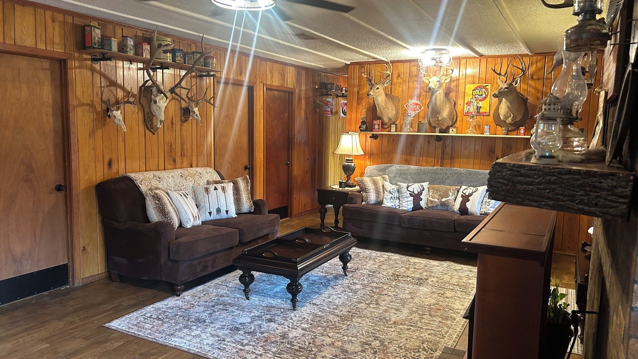 Photo of Livingroom in Chapman