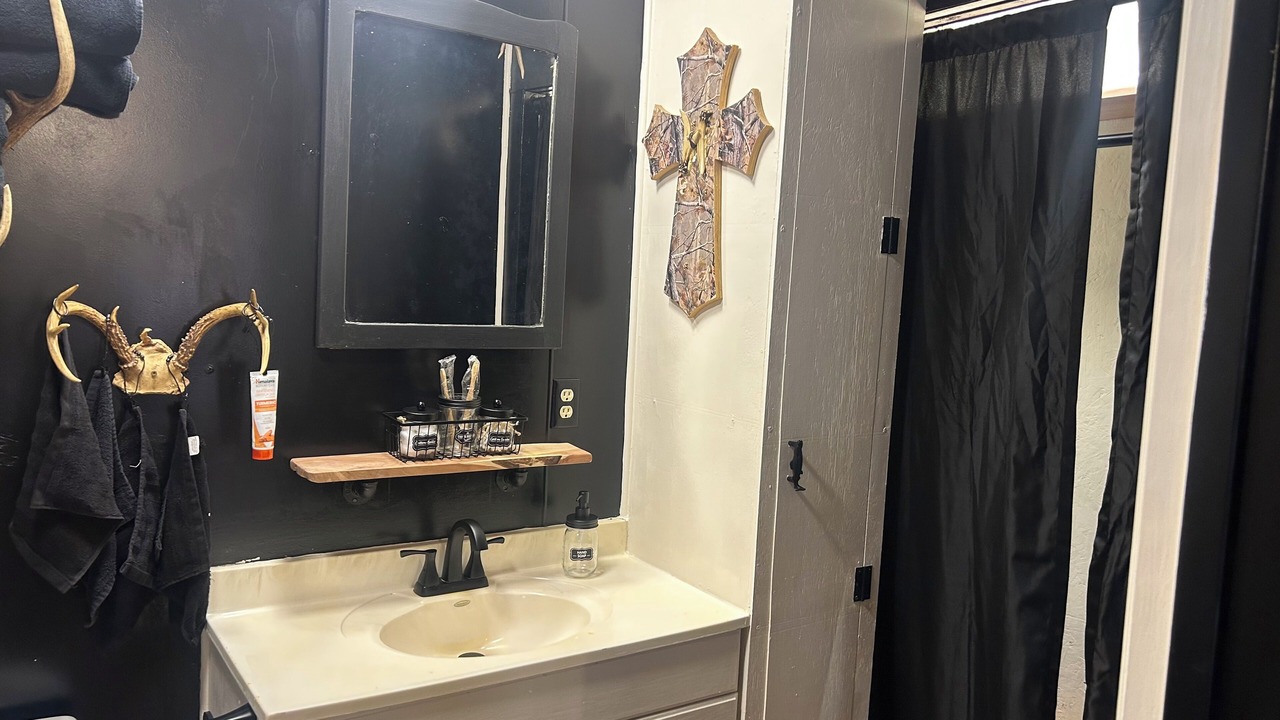 Photo of Bathroom in Chapman