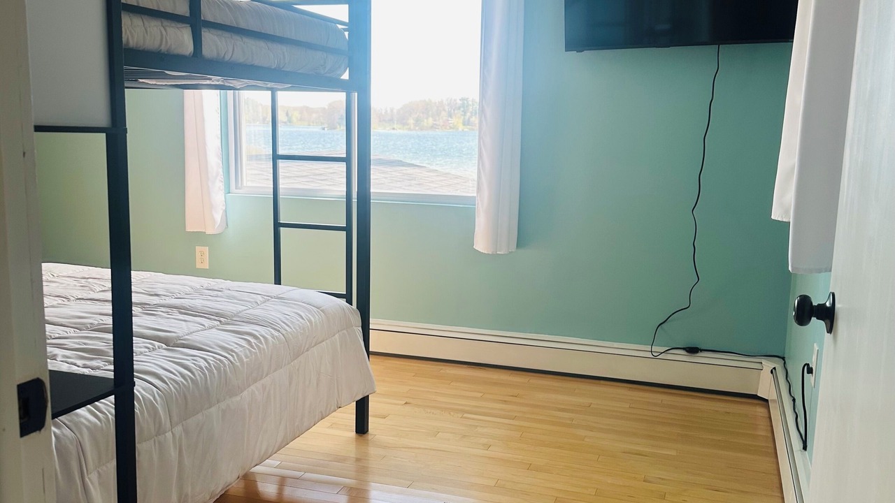 Photo of Bedroom in Lake City