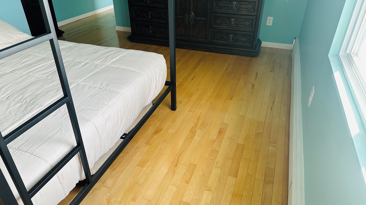Photo of Bedroom in Lake City