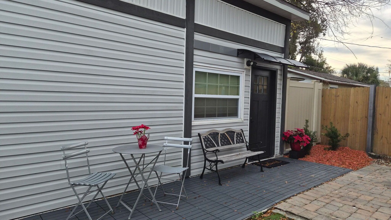 Photo of Patio Balcony in Baldwin Park