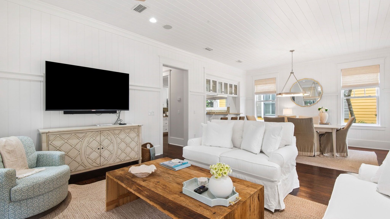 Photo of Livingroom in Forest District