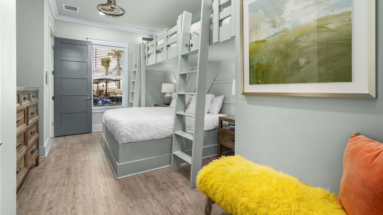 Photo of Bedroom in Gulf Lagoon Beach