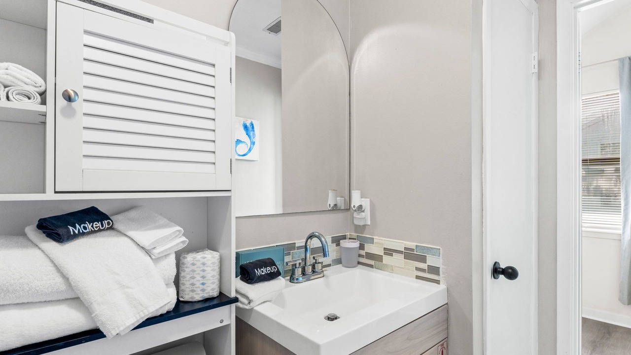 Photo of Bathroom in El Centro Beach