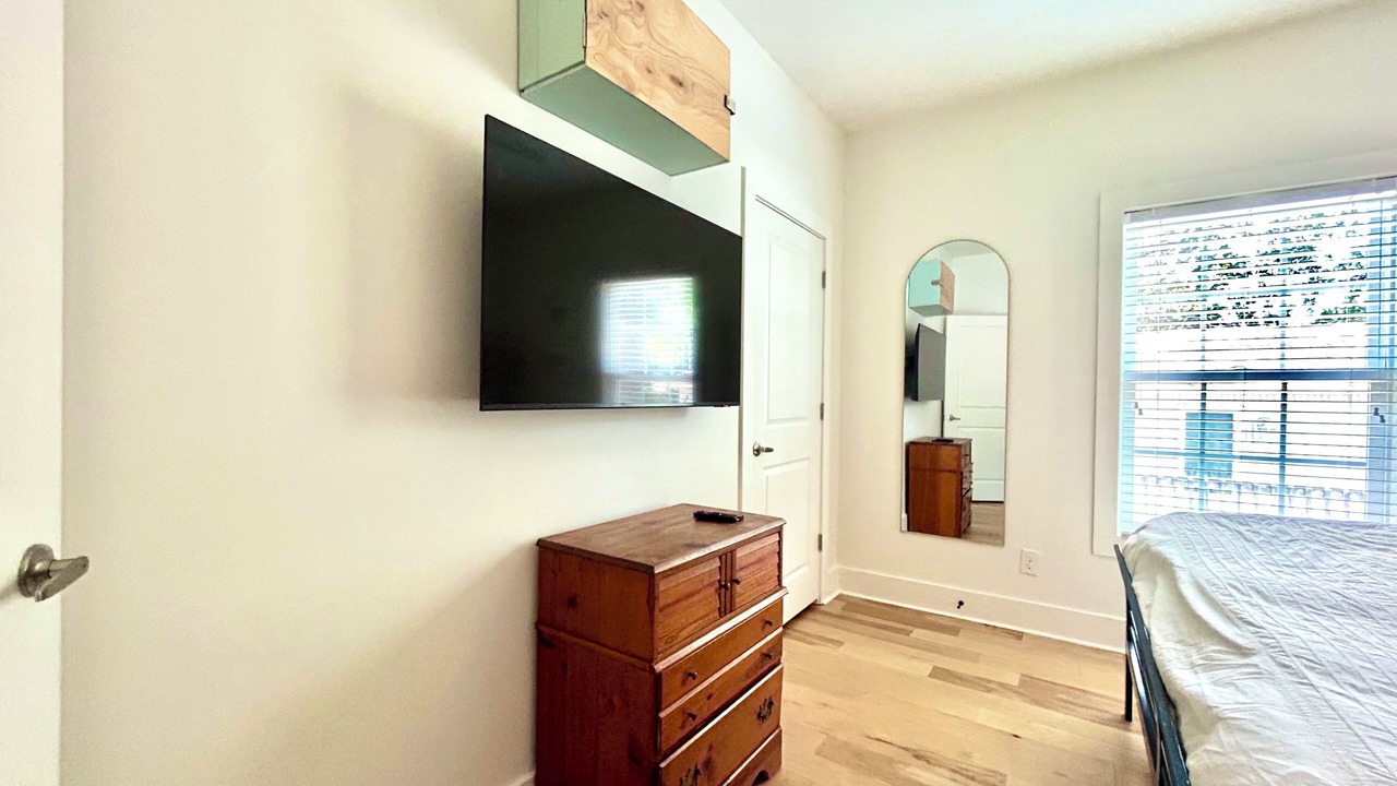 Photo of Bedroom in Tybee Island
