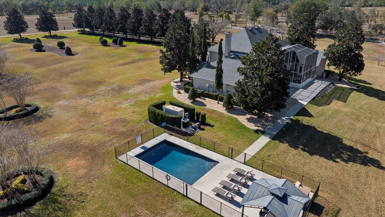 Photo of Outdoor in Pierson