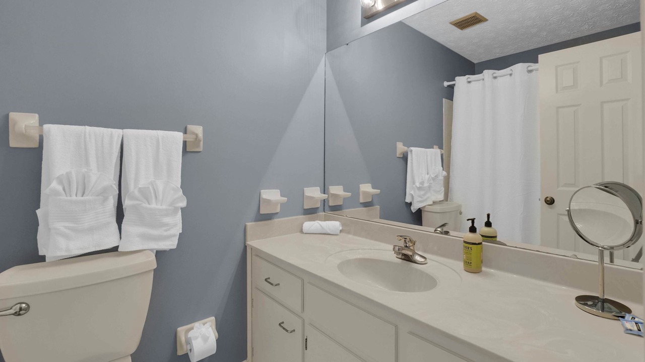 Photo of Bathroom in Gunter Afs