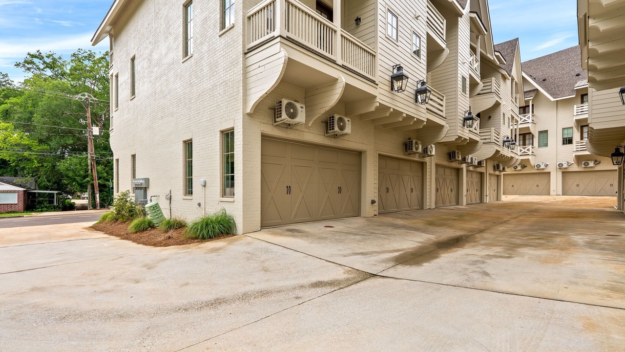 Photo of Outdoor in Auburn