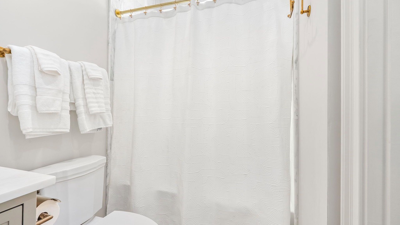 Photo of Bathroom in Auburn