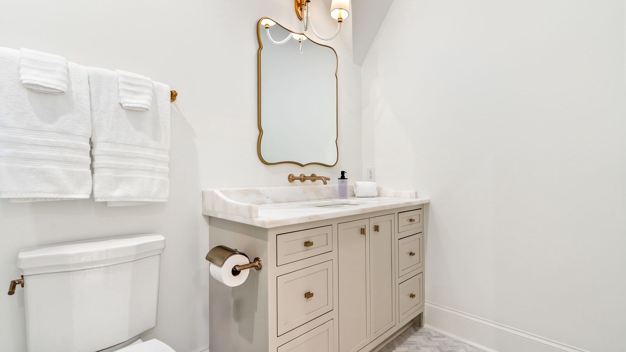 Photo of Bathroom in Auburn