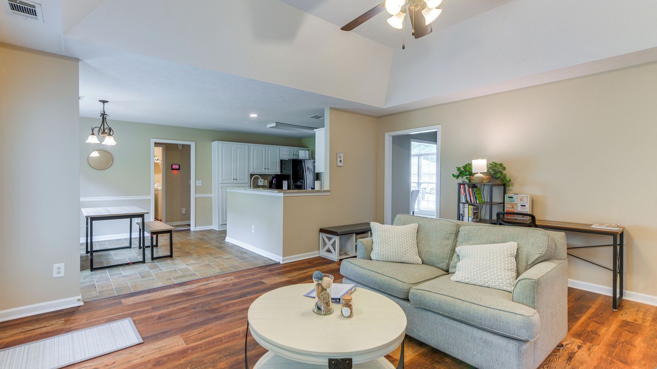 Photo of Livingroom in Columbus