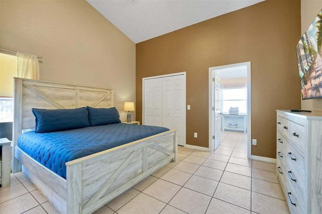 Photo of Bedroom in Florida Pines