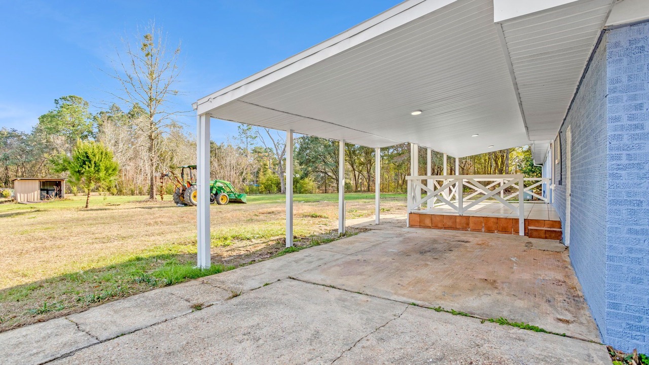 Photo of Outdoor in Milton