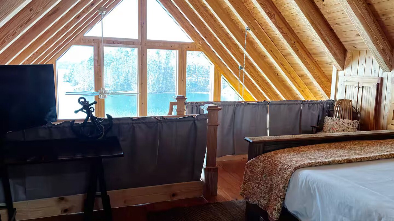 Photo of Bedroom in Six Mile
