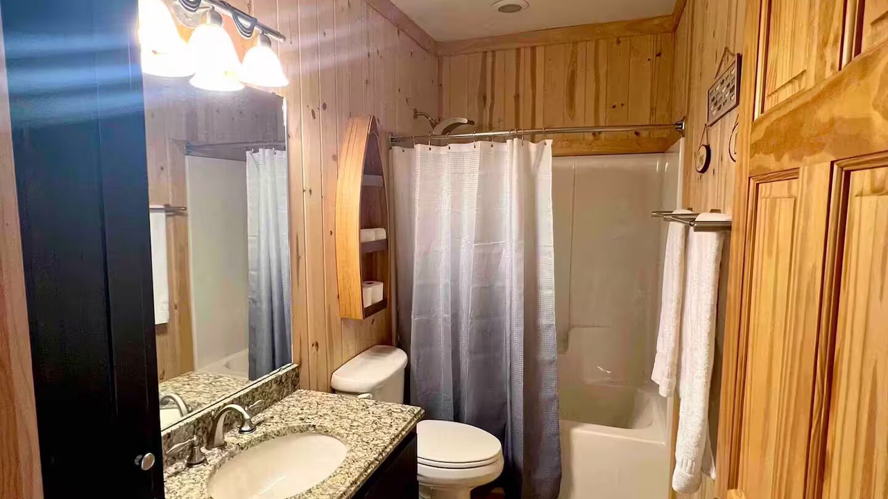 Photo of Bathroom in Six Mile