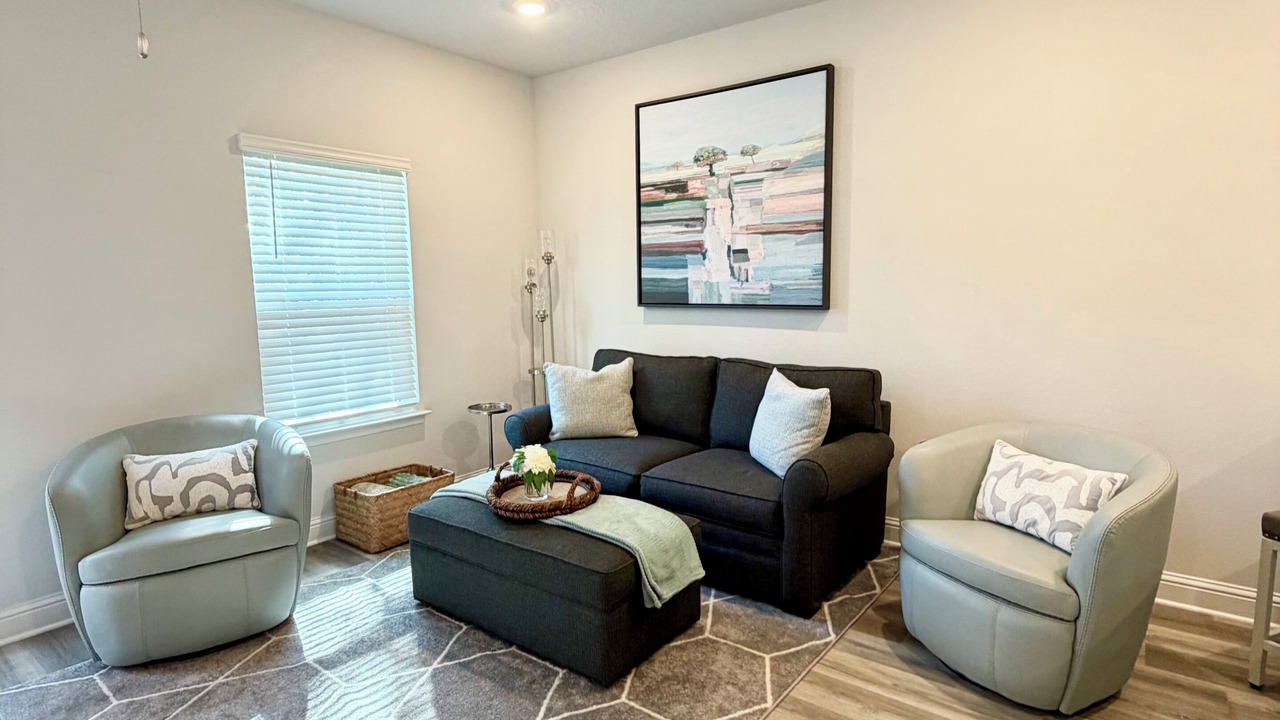 Photo of Livingroom in Ocean Springs