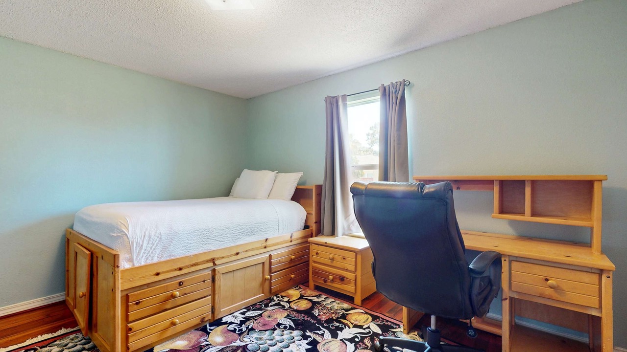 Photo of Bedroom in Ono Island