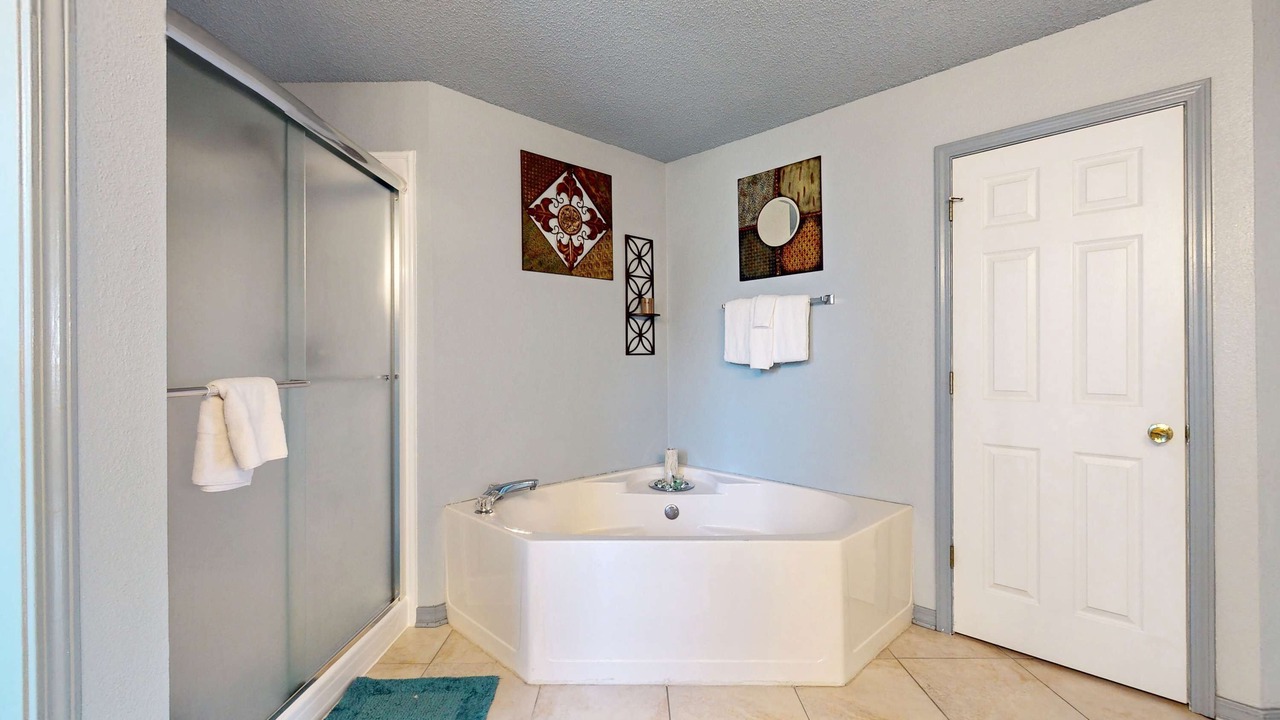 Photo of Bathroom in Ono Island