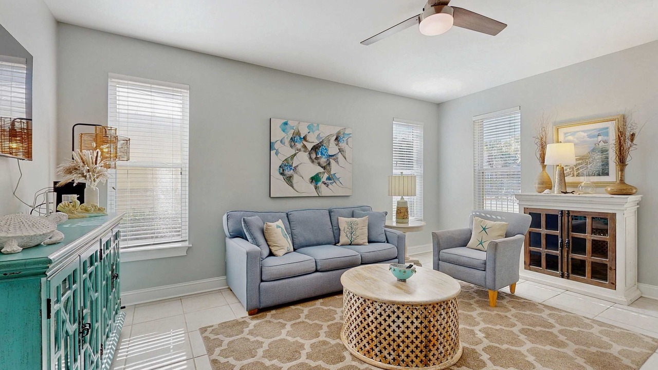Photo of Livingroom in Dune Allen Beach