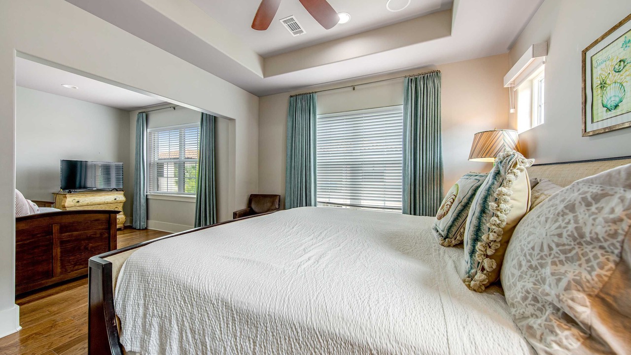 Photo of Bedroom in Villa Lago