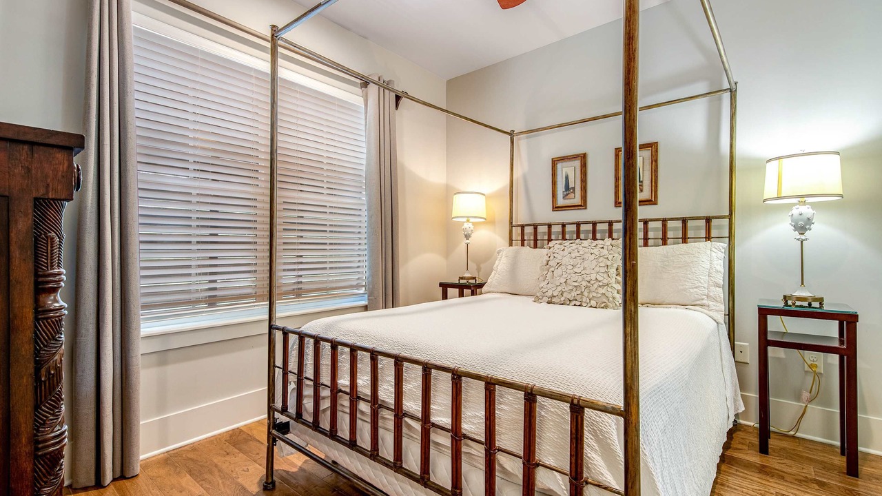 Photo of Bedroom in Villa Lago