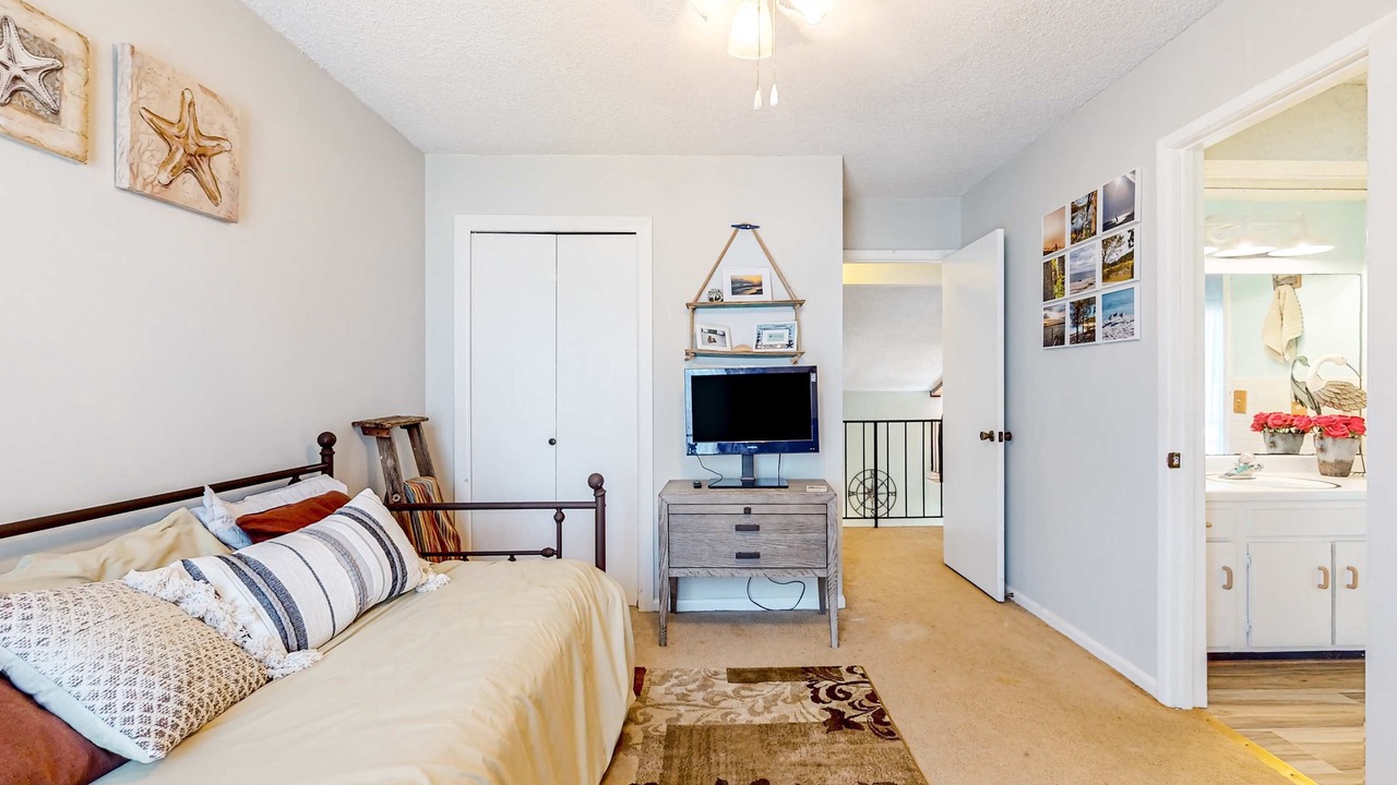 Photo of Bedroom in Perdido Bay Villas