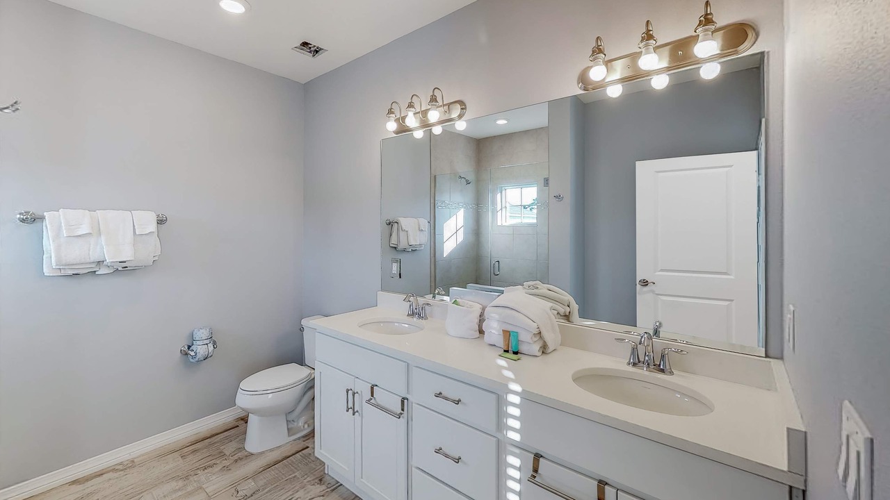 Photo of Bathroom in Ono Island