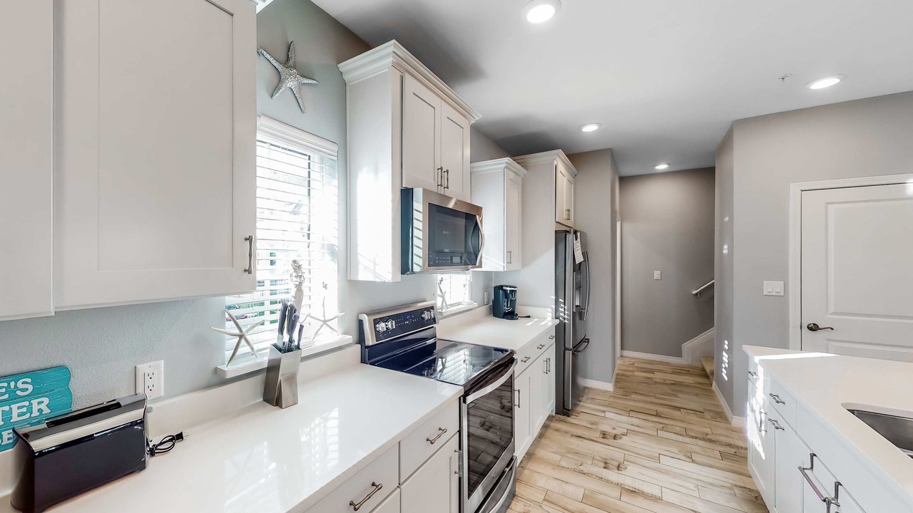 Photo of Kitchen in Ono Island