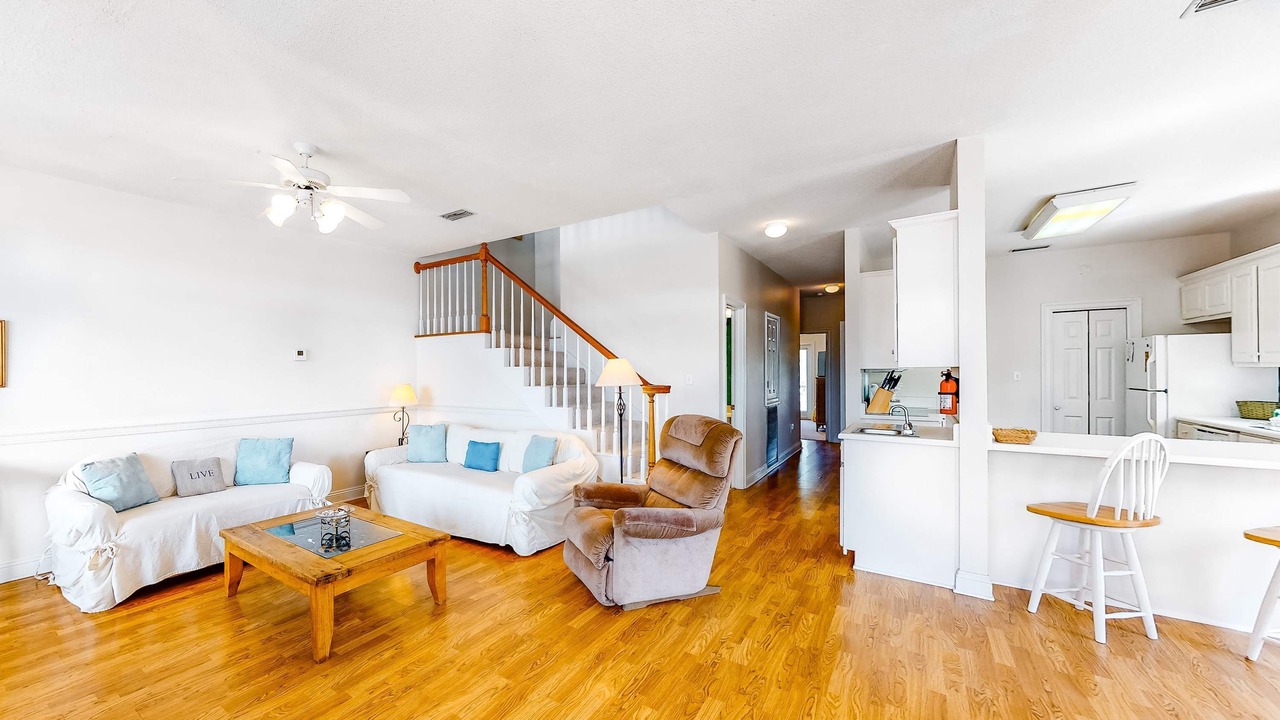 Photo of Livingroom in Audubon Place