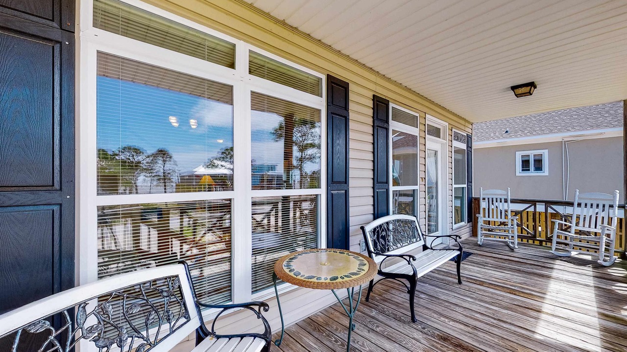 Photo of Patio Balcony in Audubon Place