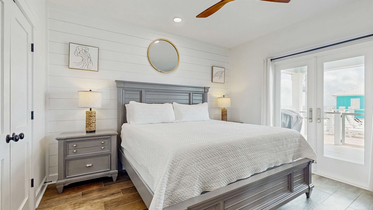 Photo of Bedroom in Dauphin Island
