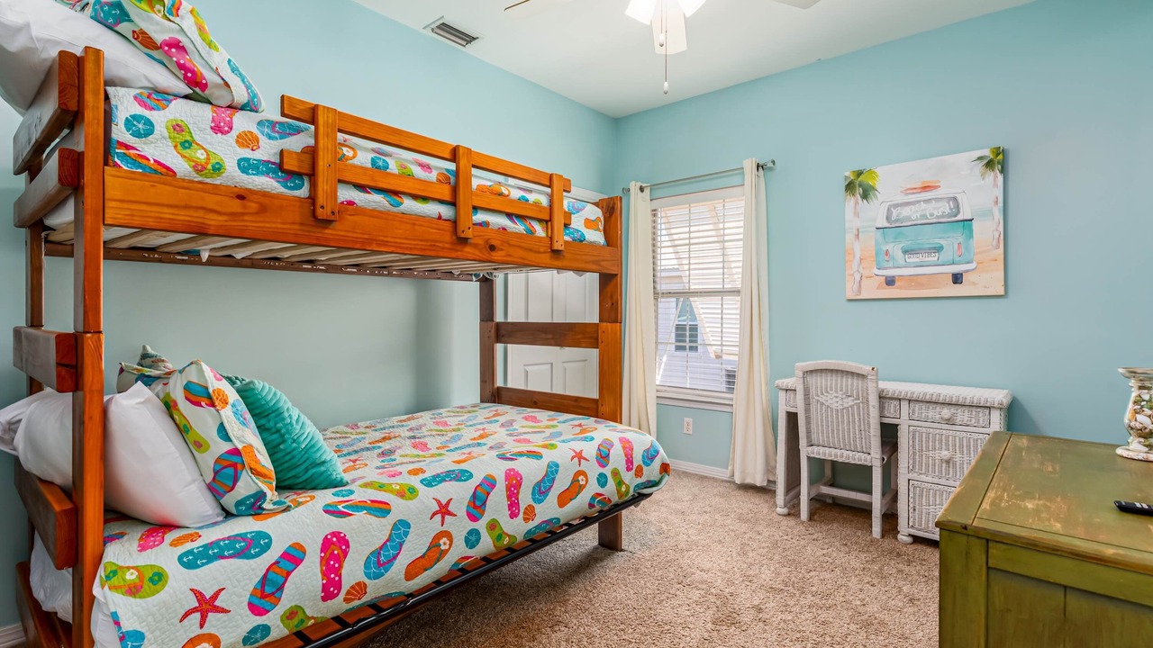 Photo of Bedroom in Silver Cay