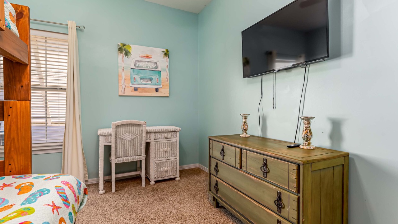 Photo of Bedroom in Silver Cay