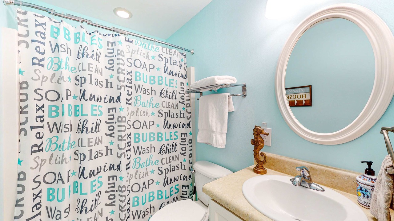 Photo of Bathroom in Dauphin Island