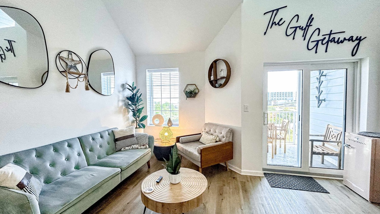 Photo of Livingroom in Orange Beach