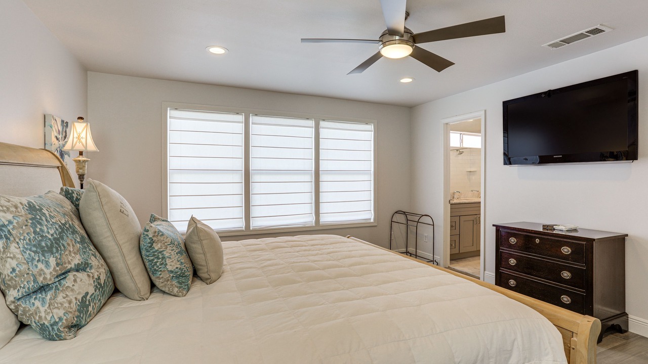 Photo of Bedroom in New Orleans East Area