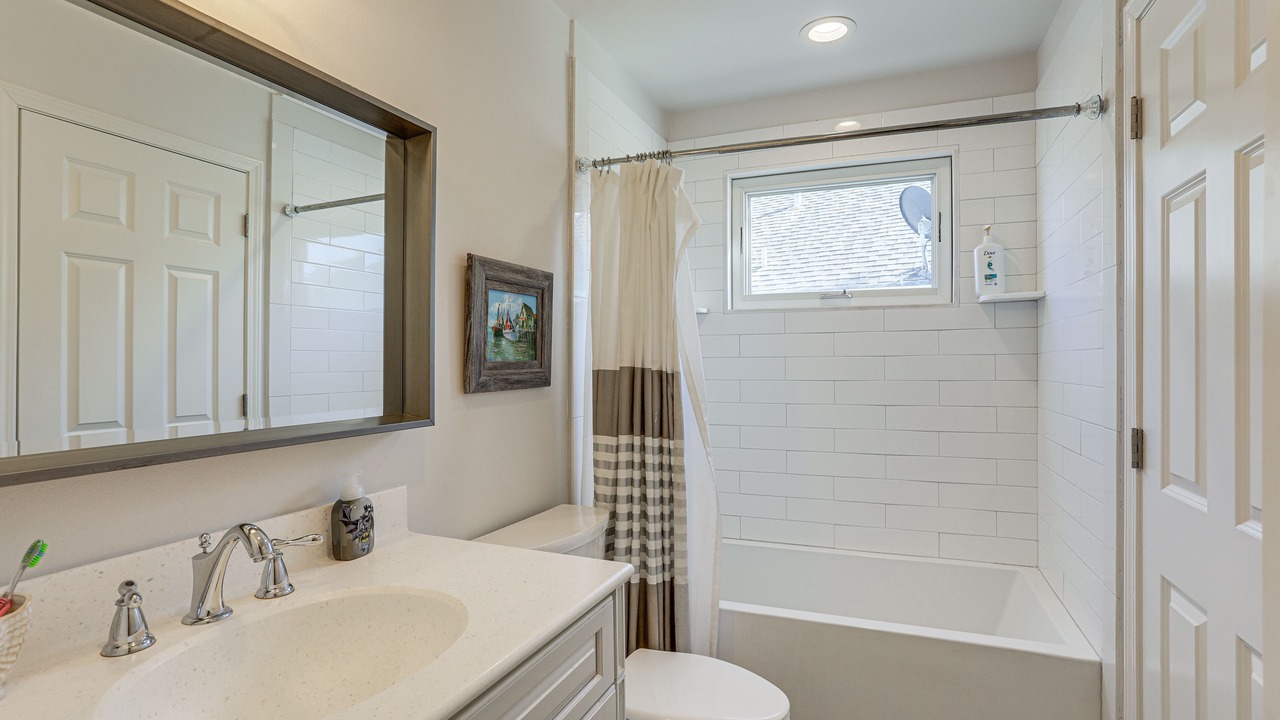 Photo of Bathroom in New Orleans East Area