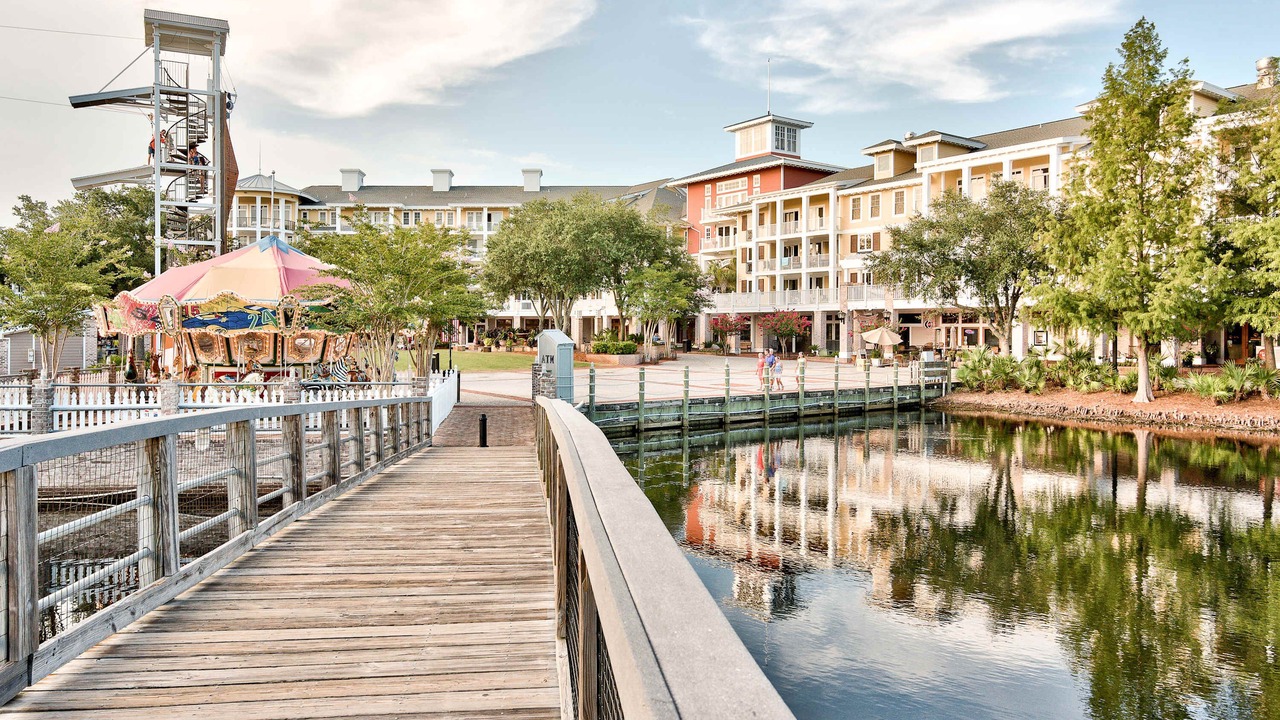 Photo of Others in Baytowne Wharf