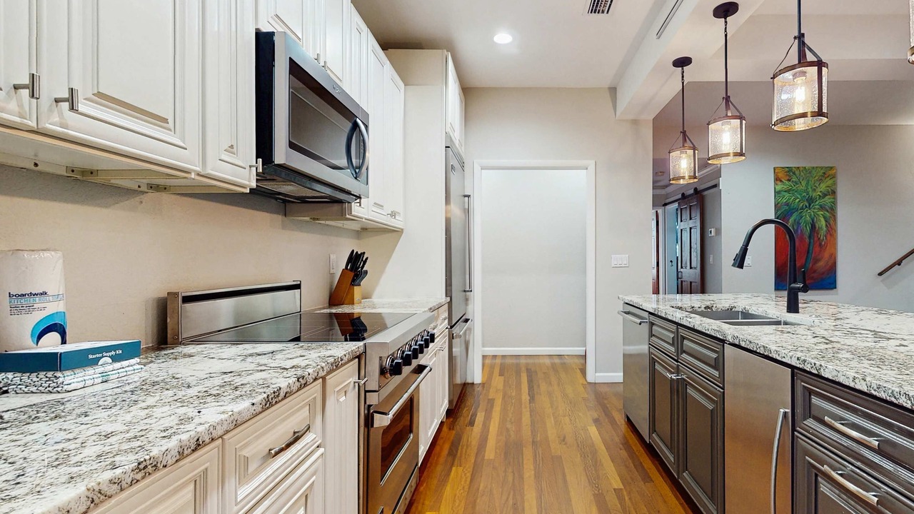 Photo of Kitchen in Baytowne Wharf