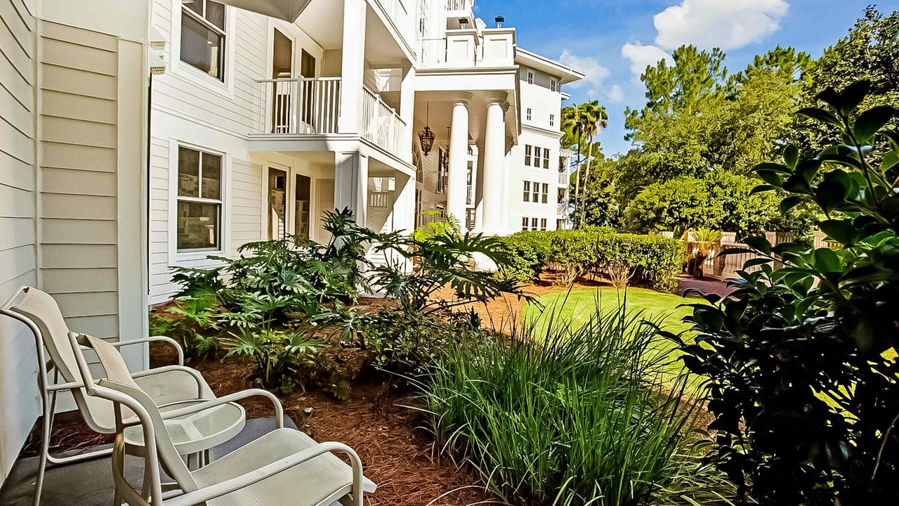 Photo of Outdoor in Baytowne Wharf
