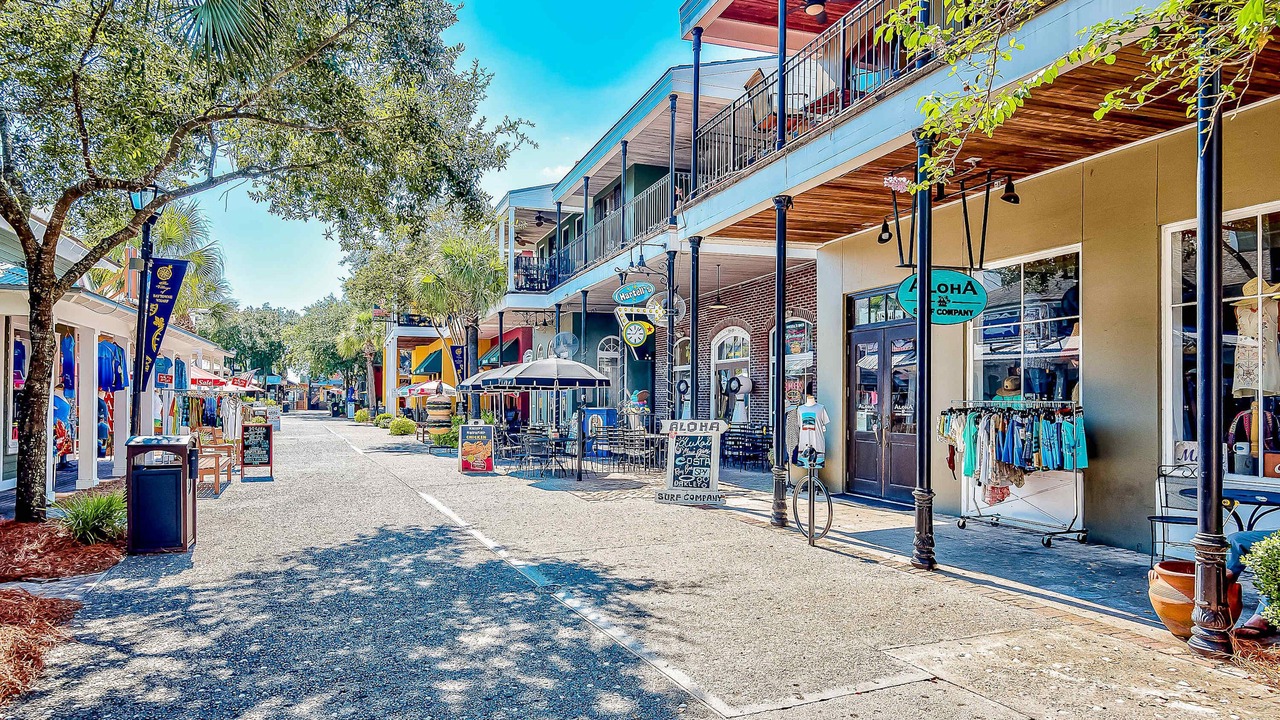 Photo of Others in Baytowne Wharf