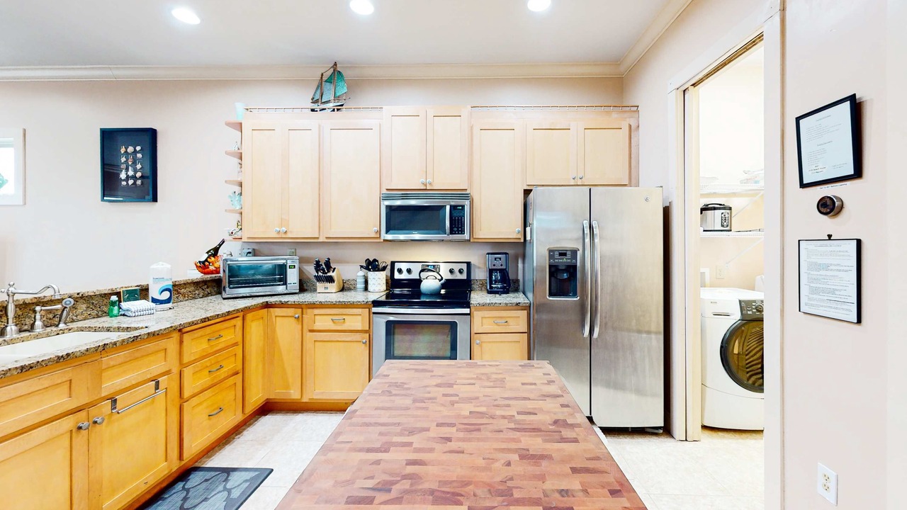 Photo of Kitchen in Crescent Beach