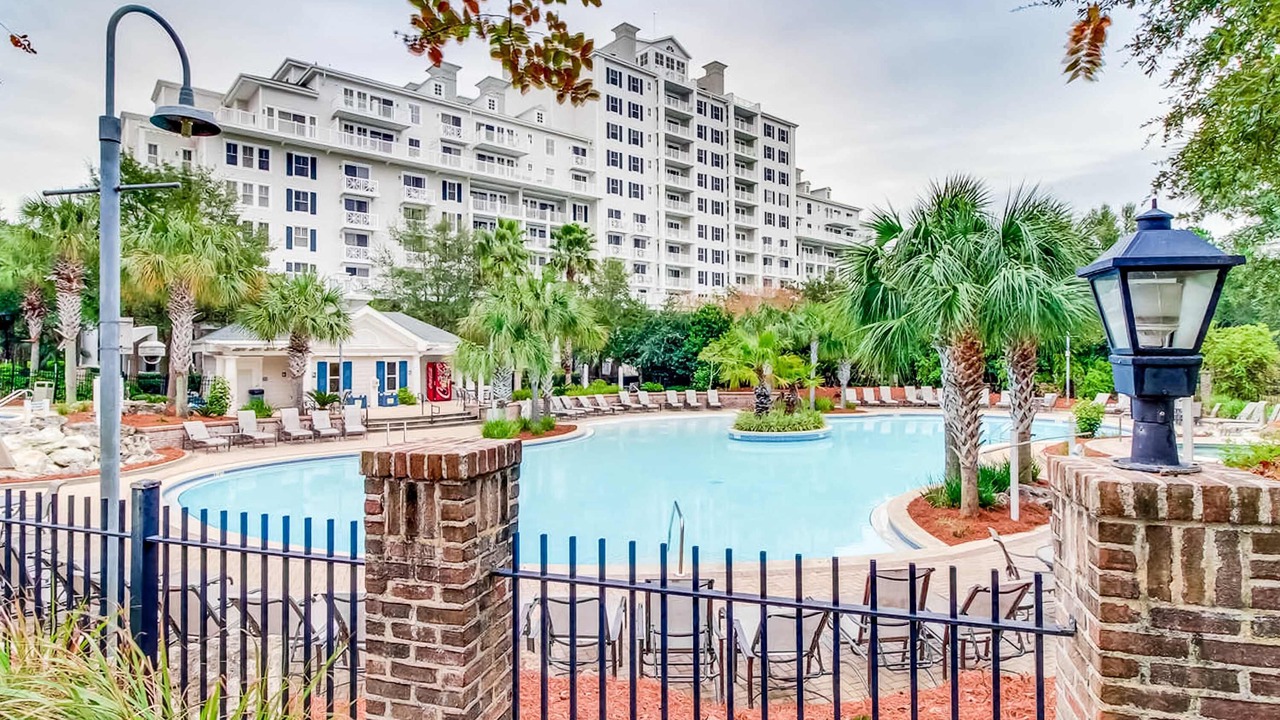 Photo of Outdoor in Baytowne Wharf