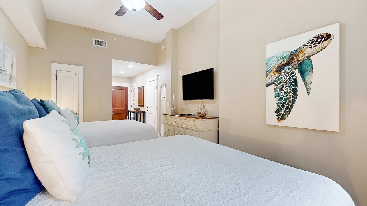 Photo of Bedroom in Baytowne Wharf