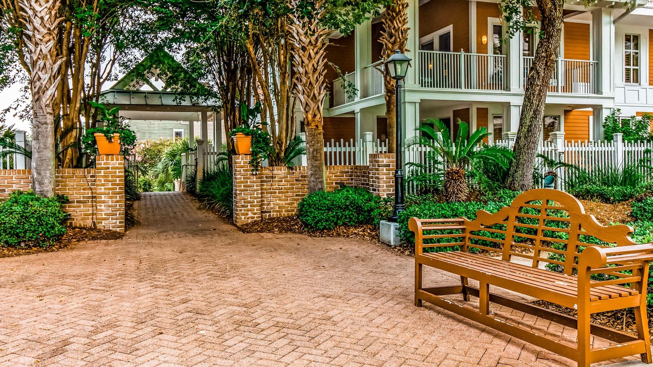 Photo of Patio Balcony in Baytowne Wharf