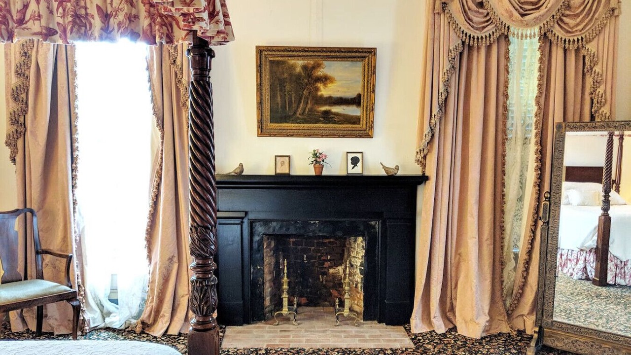Photo of Bedroom in Clinton