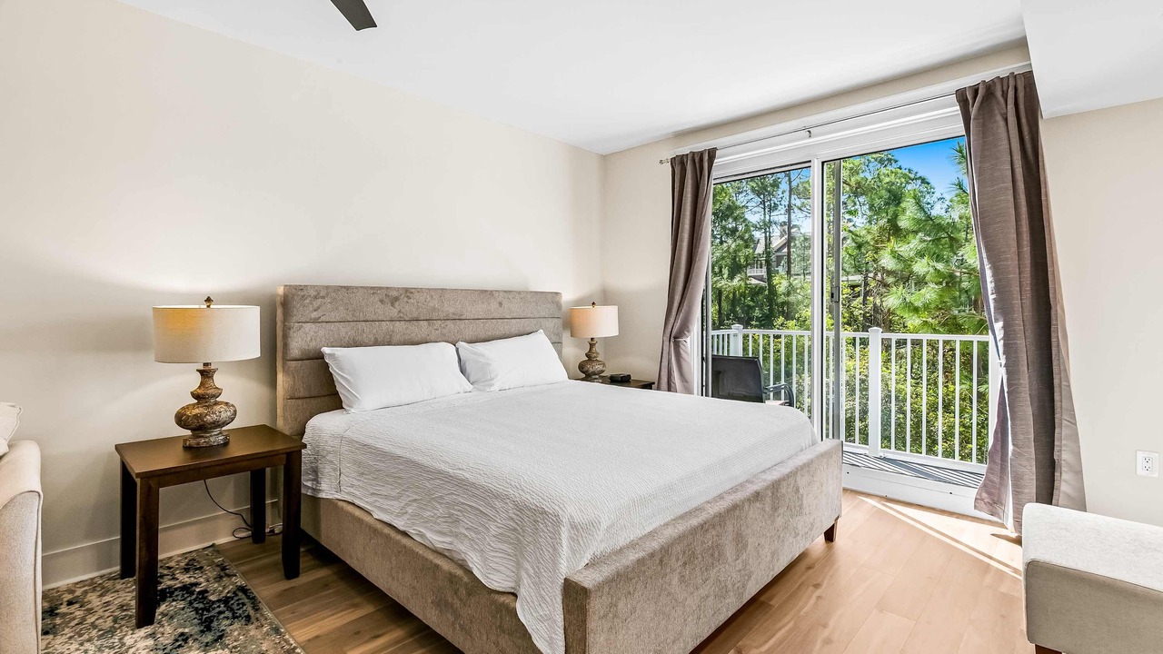 Photo of Bedroom in Baytowne Wharf
