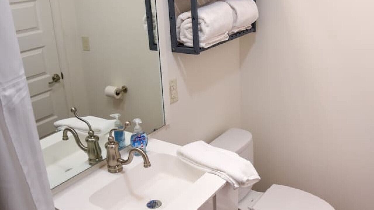 Photo of Bathroom in Tuscaloosa