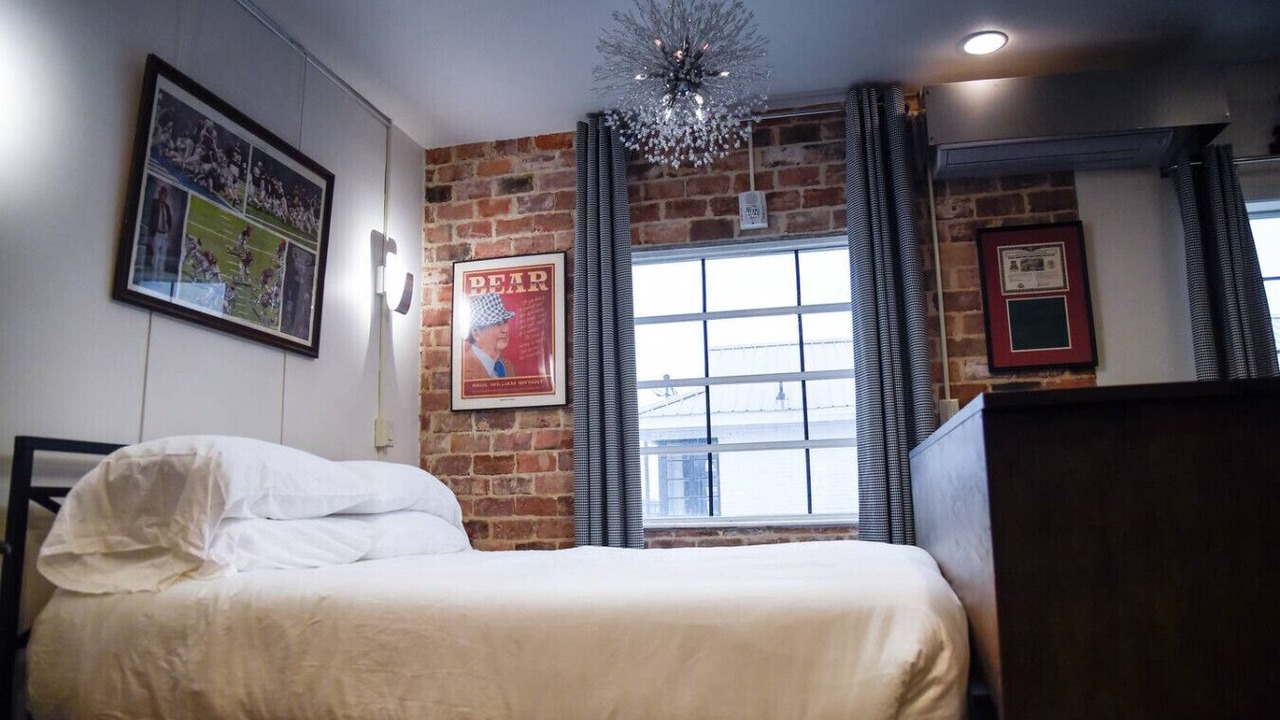 Photo of Bedroom in Tuscaloosa