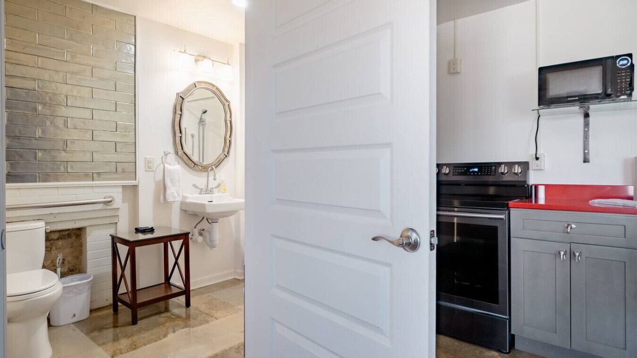 Photo of Bathroom in Tuscaloosa